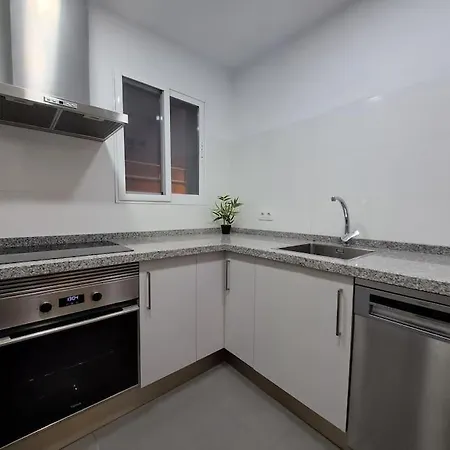 Apartment Altamira White & Bright